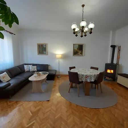 Apartament Tince *